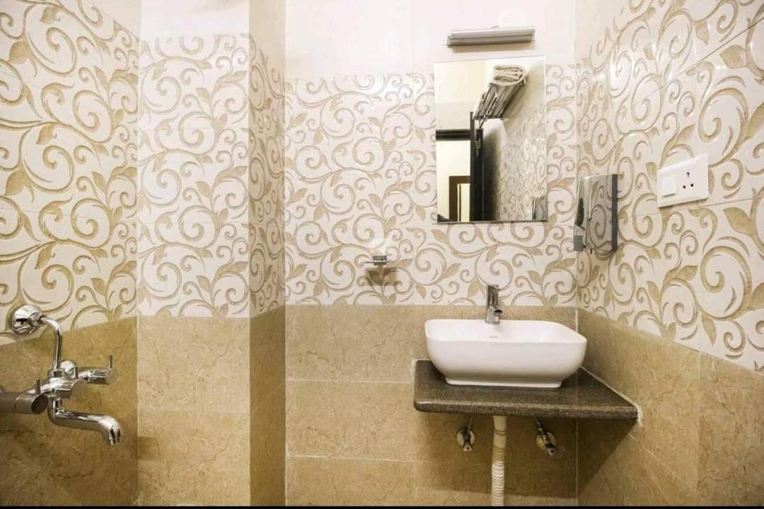 Hotel Paradise Inn Удайпур Екстериор снимка